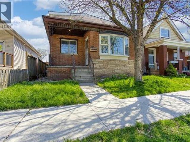 House for sale in Ancaster, Ontario