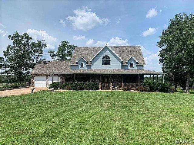 House for sale in Cuba, Missouri