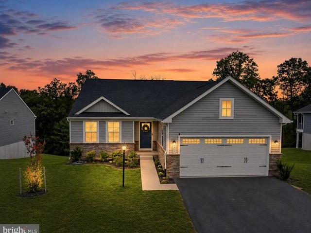 House for sale in Bunker Hill, West Virginia