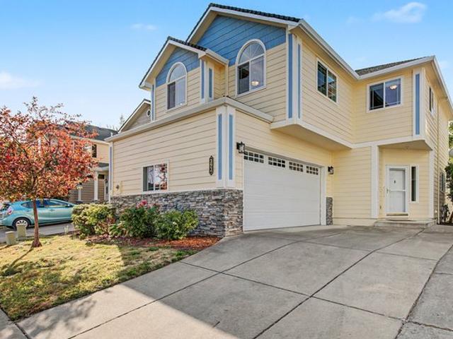 House for sale in Oregonia