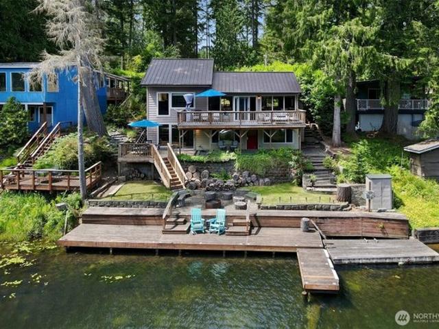 House for sale in Tahuya, Washington