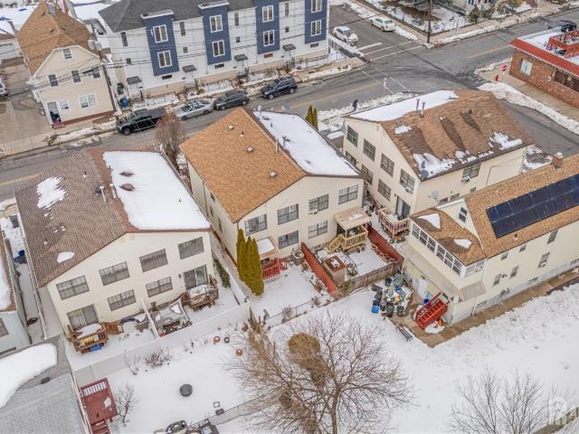 House for sale in Carteret, New Jersey