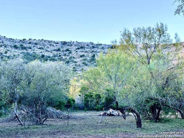 Commercial Land for sale in Uvalde Commercial Land for sale in Uvalde