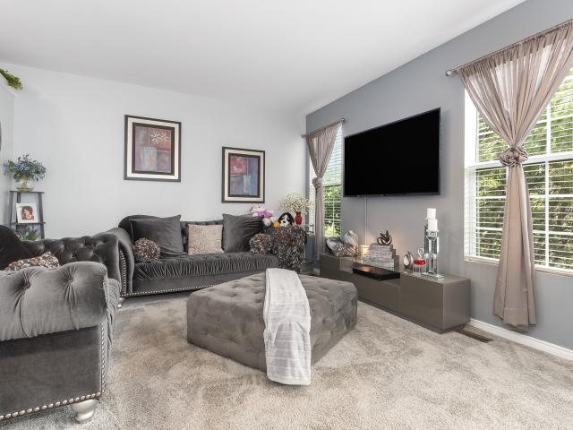 Townhouse for sale in Romeoville, Illinois
