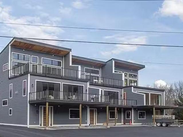 House for rent in Kingston