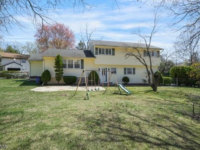 House for sale in East Brunswick, New Jersey