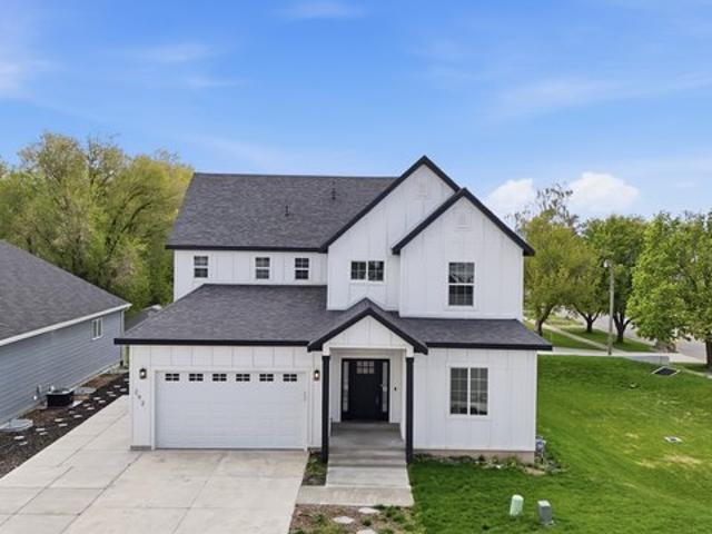 House for sale in Cache, Utah