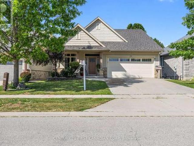 House for sale in Lucan-biddulph, Ontario