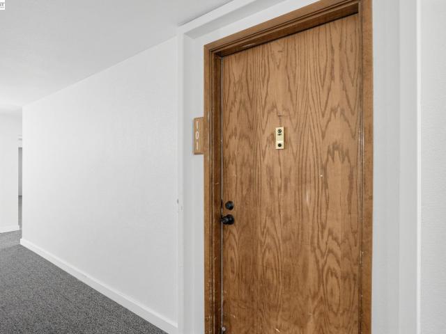 Condo for sale in Halvern, Hayward