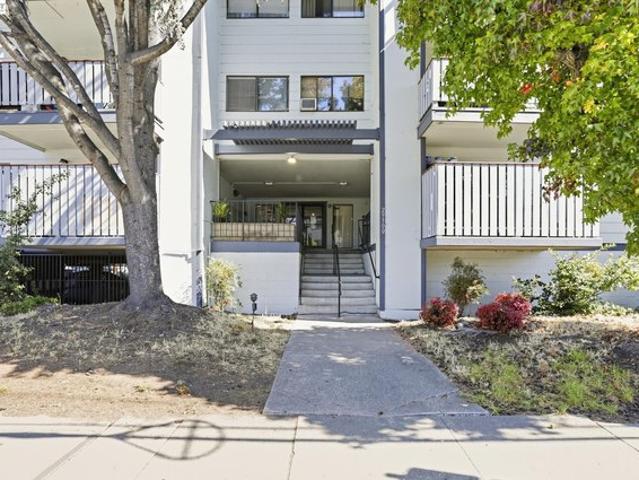 Condo for sale in Hayward, Alameda County