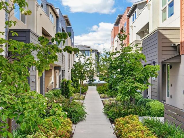 Townhouse for sale in Santa Clara, California
