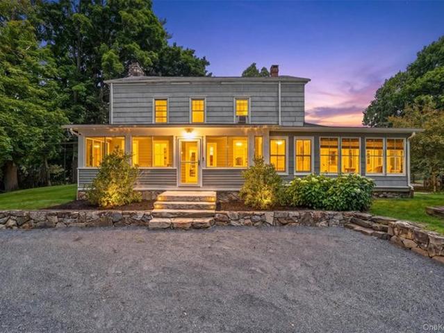 House for sale in Cortlandt Manor, New York