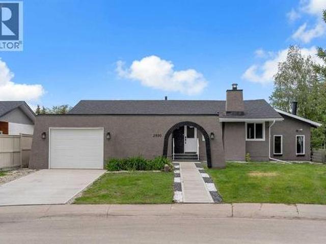 House for sale in Northwest, Alberta