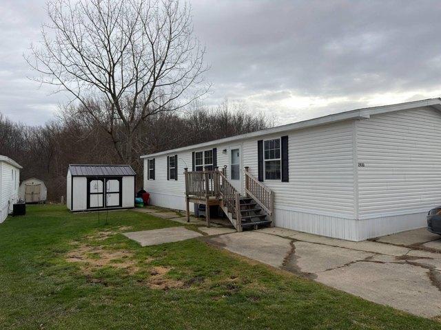 House for sale in Southington, Ohio