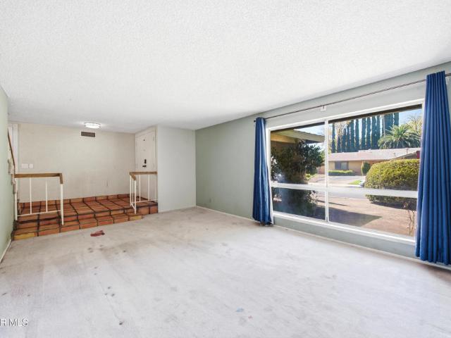 House for sale in Agoura Hills, Los Angeles County