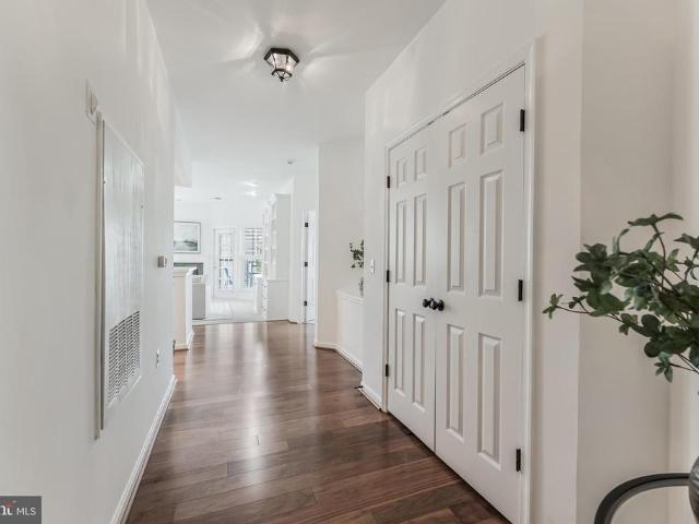 Condo for sale in Virginia