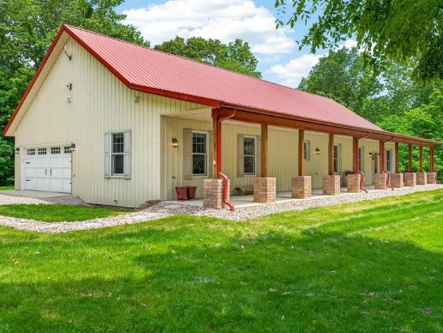 House for sale in Nashville, Indiana