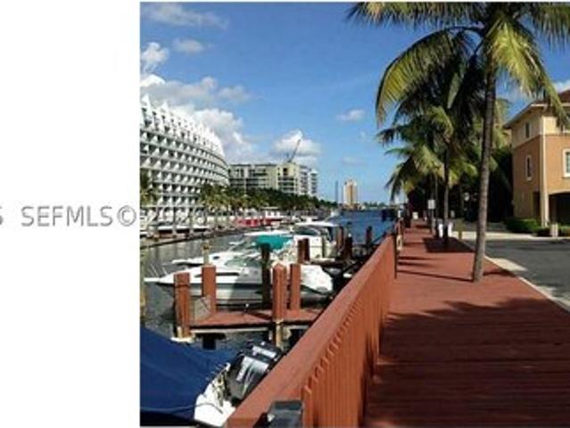 Townhouse for sale in Aventura, Miami-Dade County