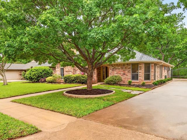 House for sale in Grapevine, Texas