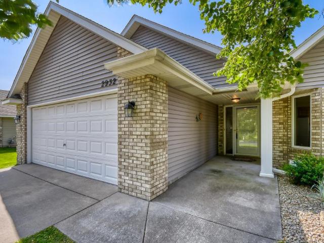 Townhouse for sale in Coon Rapids, Minnesota