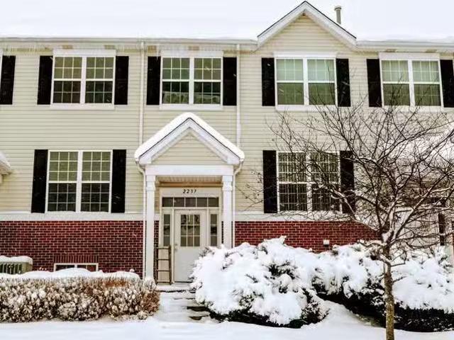 Condo for rent in Plainfield