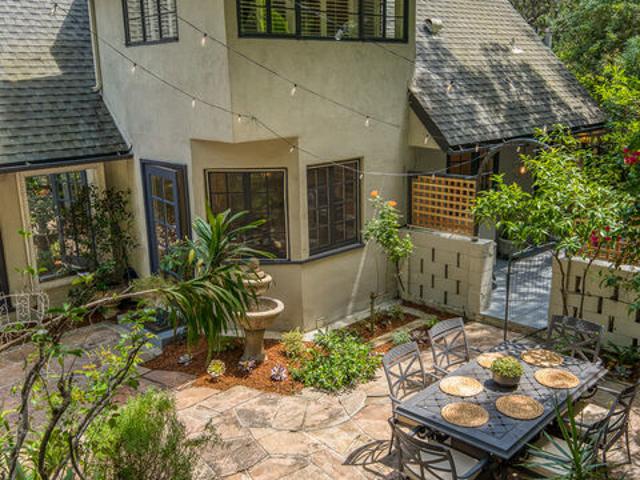 House for sale in Canoga Park, California