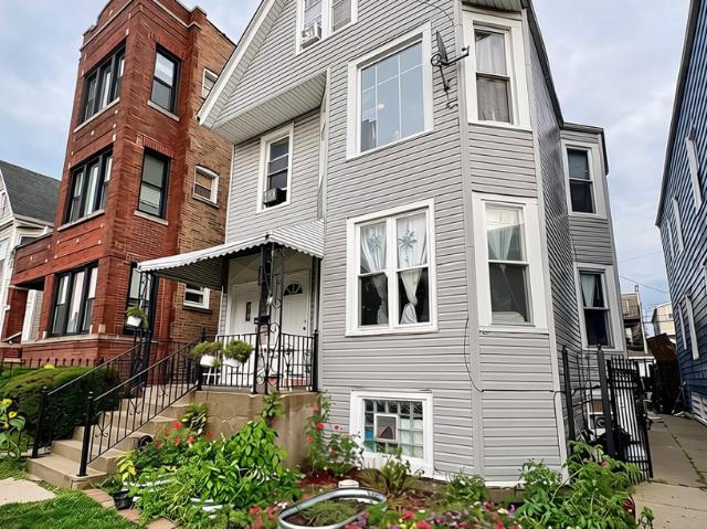 House for sale in Chicago Park, Illinois