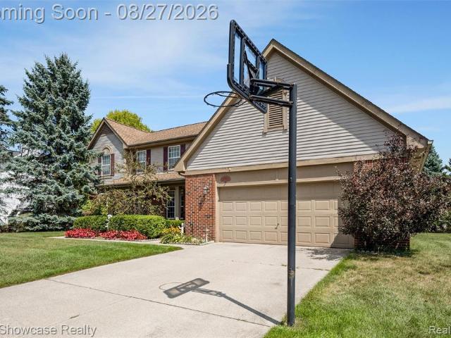 House for sale in West Bloomfield, Michigan