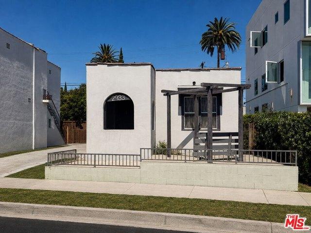 House for sale in Canoga Park, California