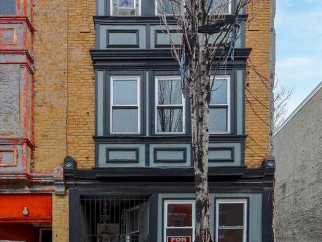 House for sale in Philadelphia, Pennsylvania