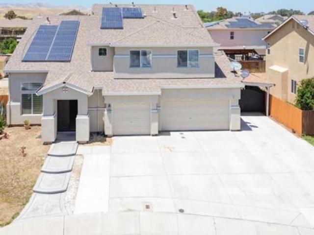 House for sale in Gustine, California