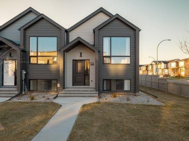 House for sale in Clearview, Lethbridge