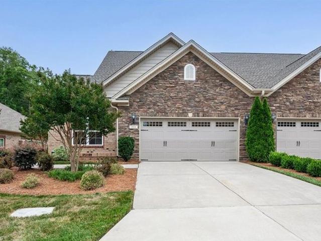 Townhouse for sale in Belews Creek, North Carolina