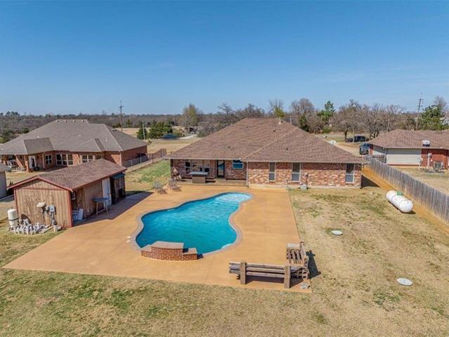 House for sale in Harrah, Oklahoma