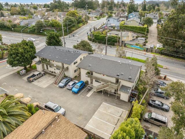 Commercial for sale in Santa Cruz