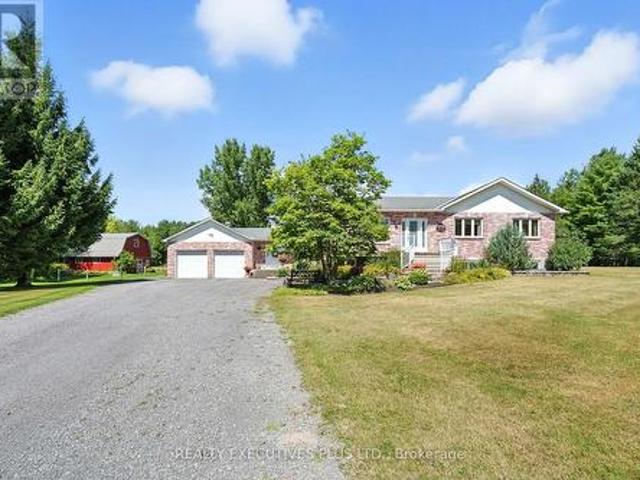 House for sale in Clarence-rockland, Ontario