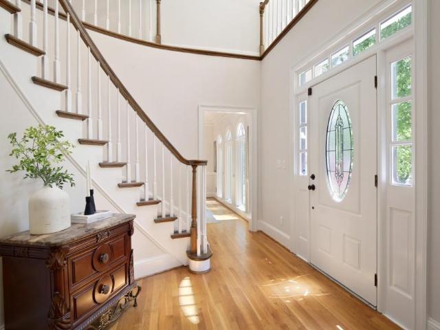 House for sale in Sandy Springs, Georgia