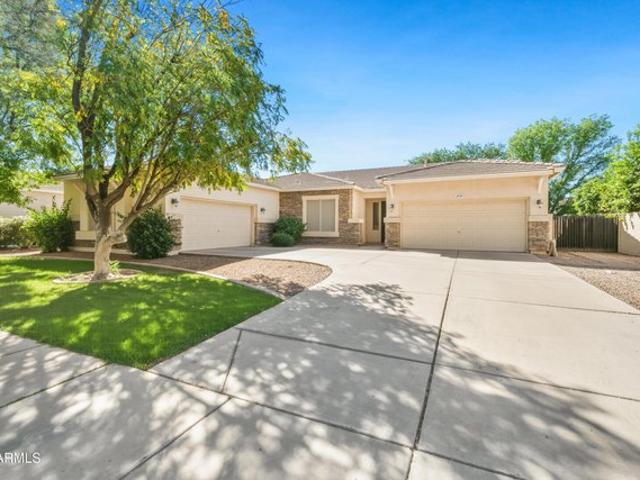 House for sale in Gilbert, Arizona