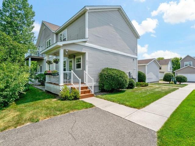 Townhouse for sale in Chaska, Minnesota