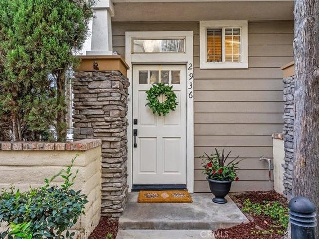 Townhouse for sale in Los Alamitos, Orange County