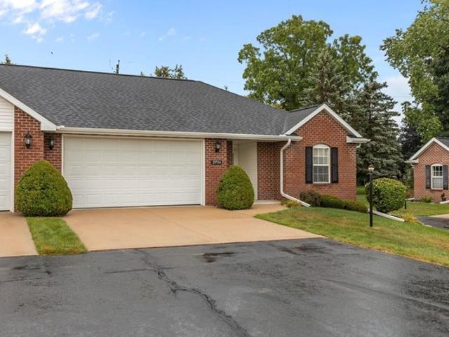 Condo for sale in Appleton, Wisconsin