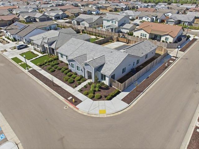House for sale in Kingsburg, California