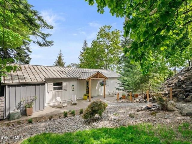 House for sale in Hayden, Idaho