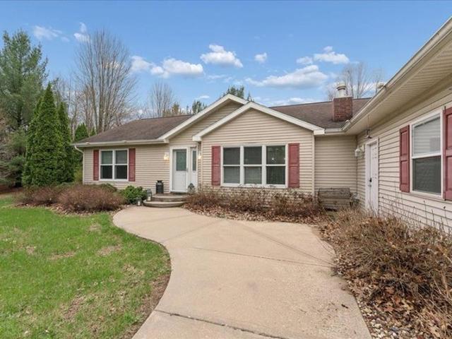 House for sale in Lone Rock, Wisconsin