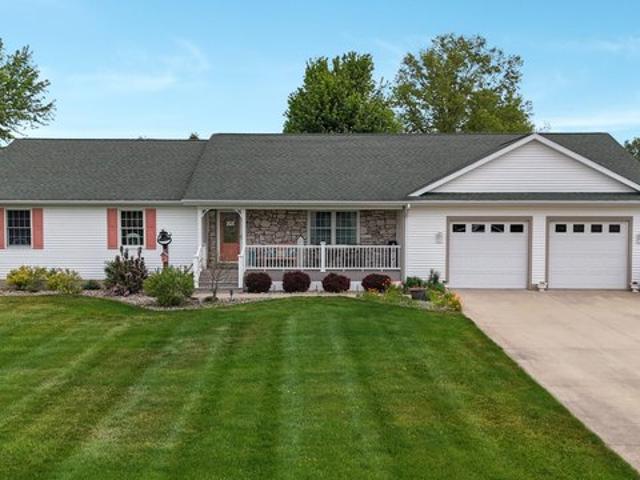 House for sale in Dowagiac, Michigan