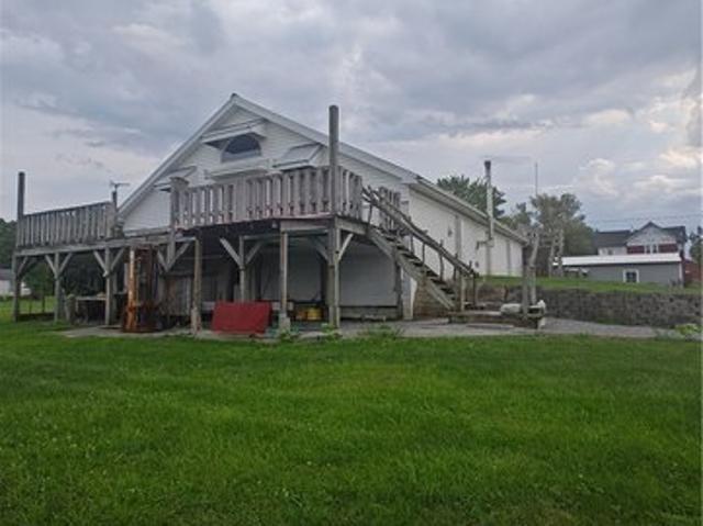 House for sale in Village of Canastota, Madison County