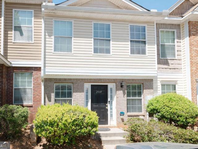 Townhouse for sale in Ellenwood, Georgia