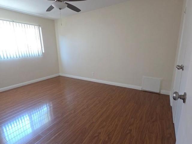 Apartment for rent in Glendale, California