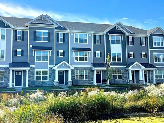 Townhouse for sale in Saint Charles, Iowa