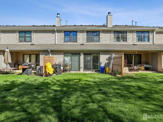 Condo for sale in East Brunswick, New Jersey